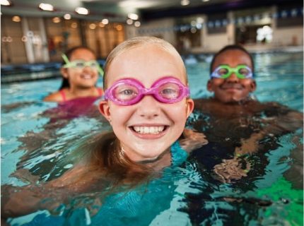 Swimming-Aquatics-Kids-In-Pool